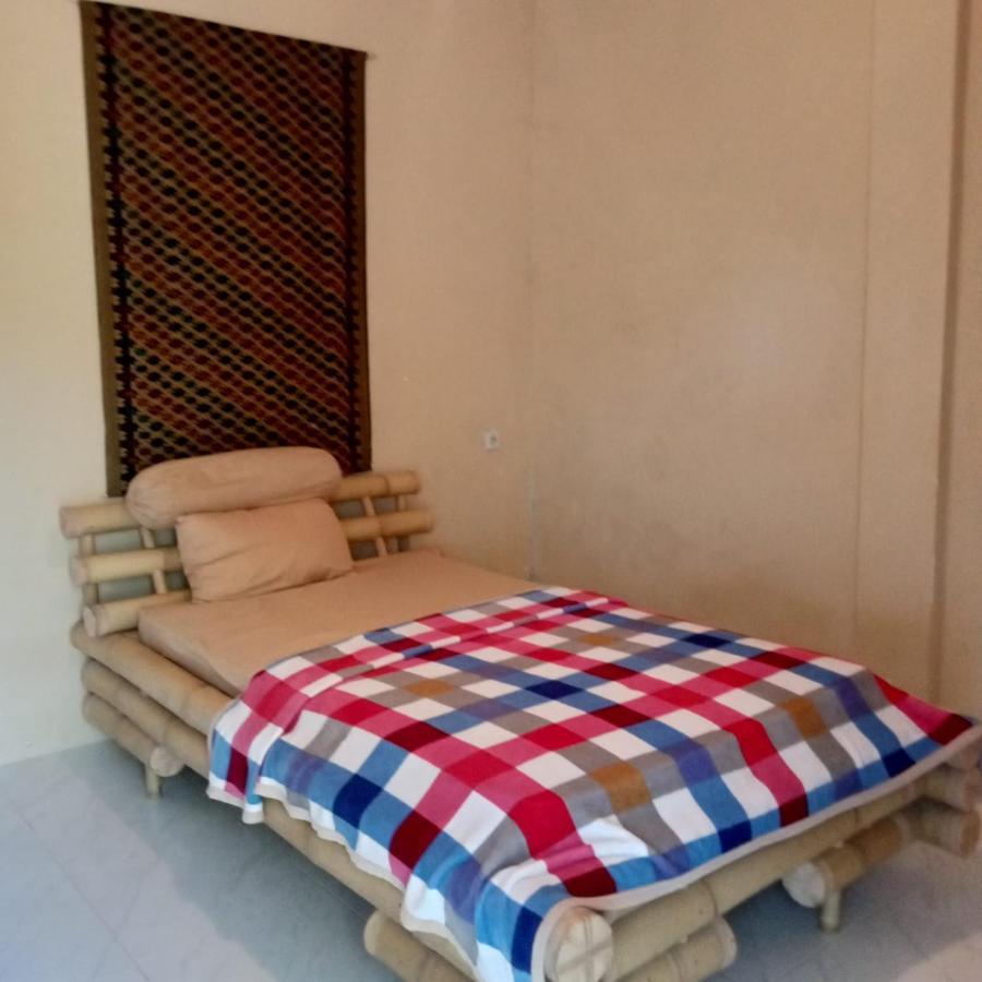 Sunrise Bukit Asam Homestay Kuta  Экстерьер фото