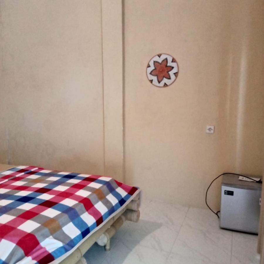 Sunrise Bukit Asam Homestay Kuta  Экстерьер фото