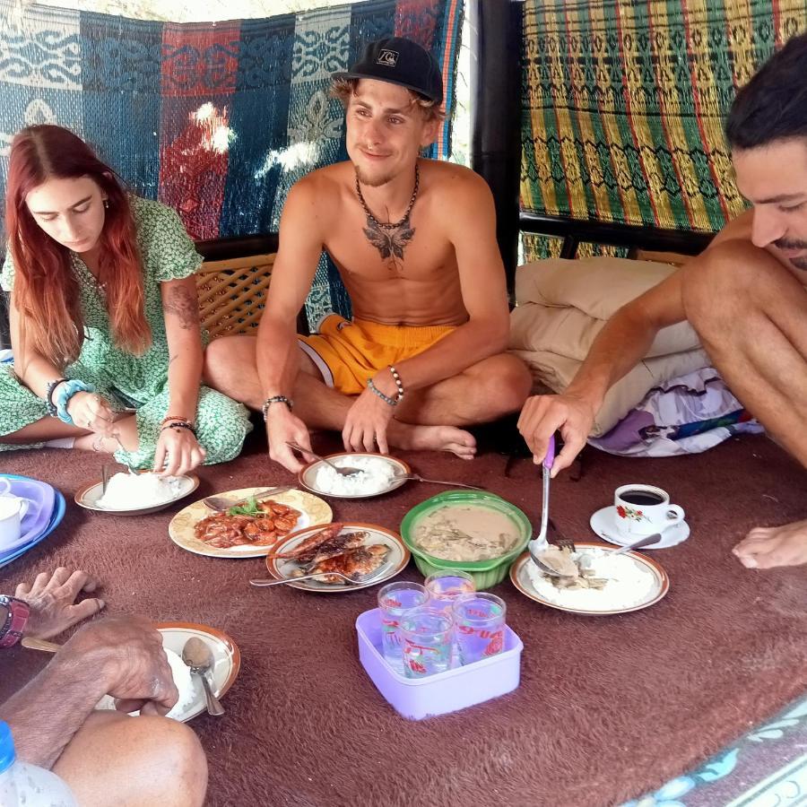 Sunrise Bukit Asam Homestay Kuta  Экстерьер фото